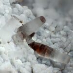 Erionite - Foto di Matteo Chinellato - http://www.mindat.org/photo-348877.html