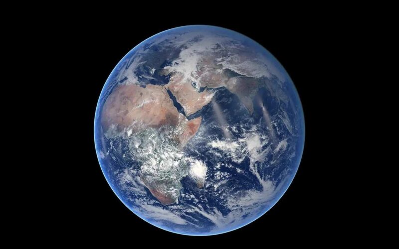 Energia rinnovabile e illimitata dalla rotazione terrestre