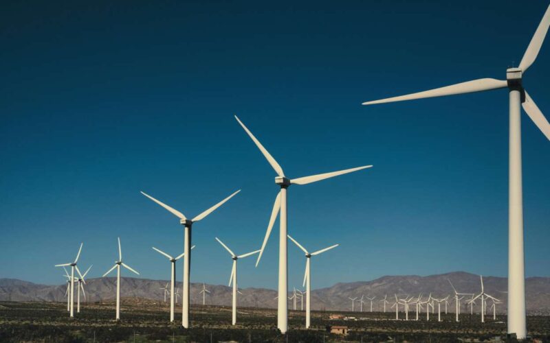Energie rinnovabili: l’Italia frena mentre l’Europa accelera