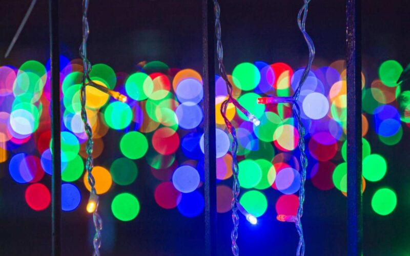 LED in perovskite più piccoli di un virus: la rivoluzione dei micro pixel