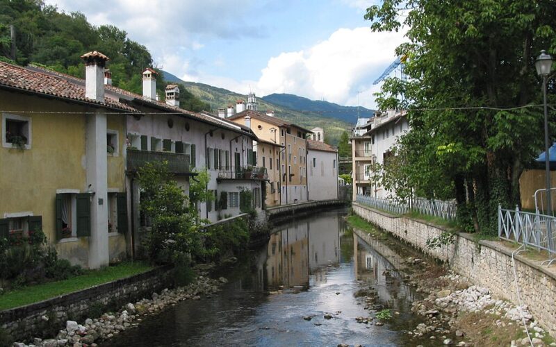 Polcenigo, il borgo dell’acqua tra storia e natura