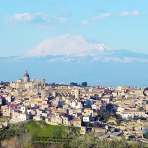 Borgo dei Borghi 2025: trionfa Militello in Val di Catania