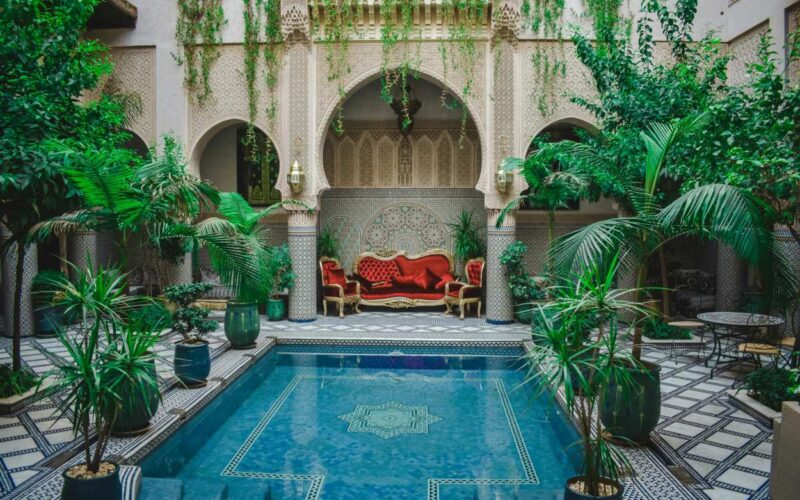Marocco on the road: guida pratica per un viaggio autentico tra montagne, deserti e oceano