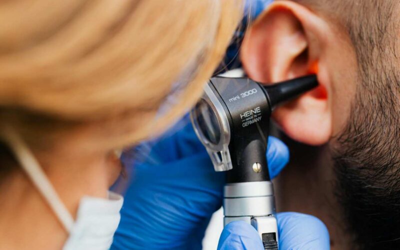 Perdita dell’udito collegata al 32% dei nuovi casi di demenza