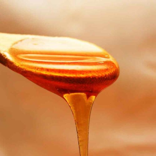 Come riconoscere il miele adulterato: arriva la nuova norma UNI