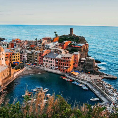 Dove finisce la roccia e comincia il sogno: benvenuti a Vernazza