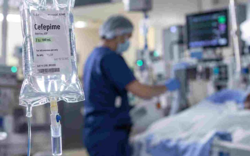 Un antibiotico molto usato associato a un possibile aumento del rischio di morte