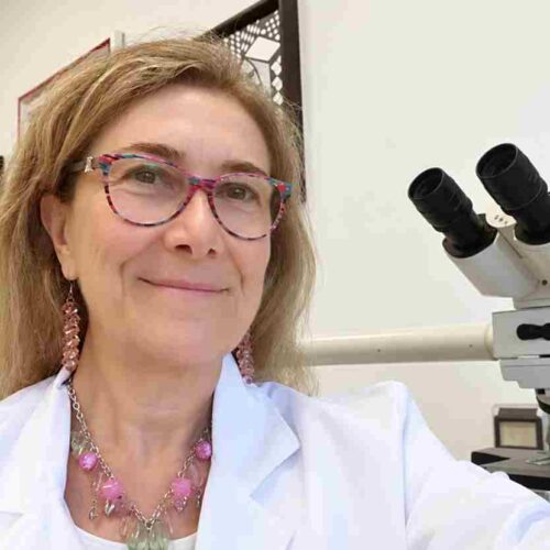 Tumori, una nuova strada contro le metastasi: l’intervista esclusiva alla professoressa Emma Di Carlo