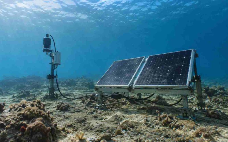 Celle solari a 10 metri sotto il mare: il test apre la strada ai sensori autonomi