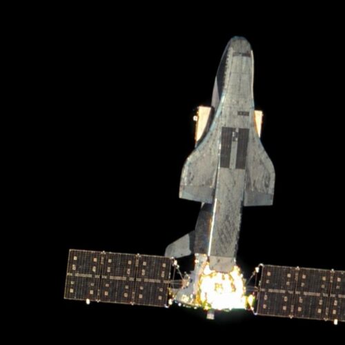Navi spaziali e armi laser, la Cina accende l’incubo di una guerra nello spazio