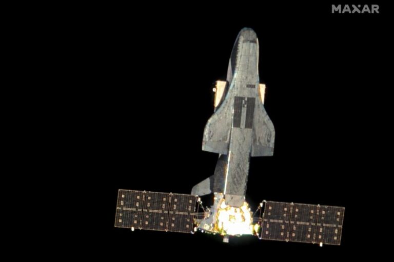 Navi spaziali e armi laser, la Cina accende l’incubo di una guerra nello spazio